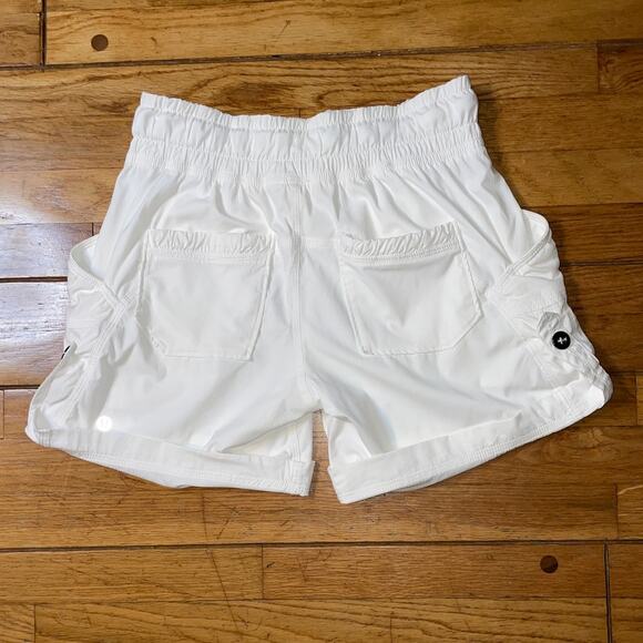 Lululemon Play In The Sun Dance Studio Short - Picture 13 of 16